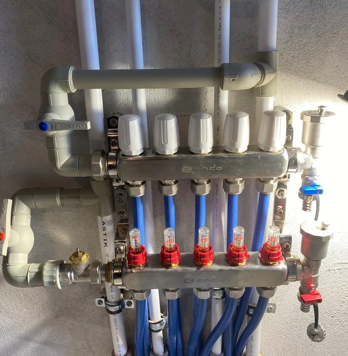 Монтаж теплого пола в существующую стяжку под ключ